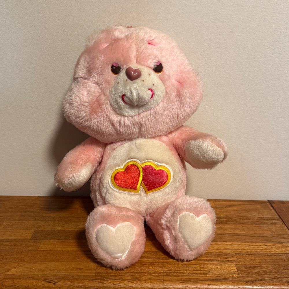 Vintage Care bear “love-a-lot bear”
